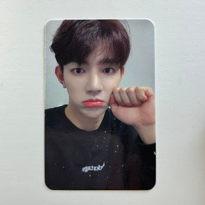 ZB1 Melting Point Apple Music POB Photocard