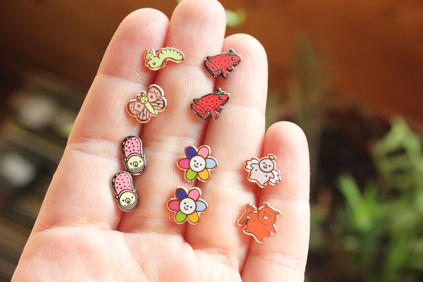 Smiling Flower Earrings - Mostly K-pop