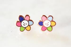 Smiling Flower Earrings - Mostly K-pop